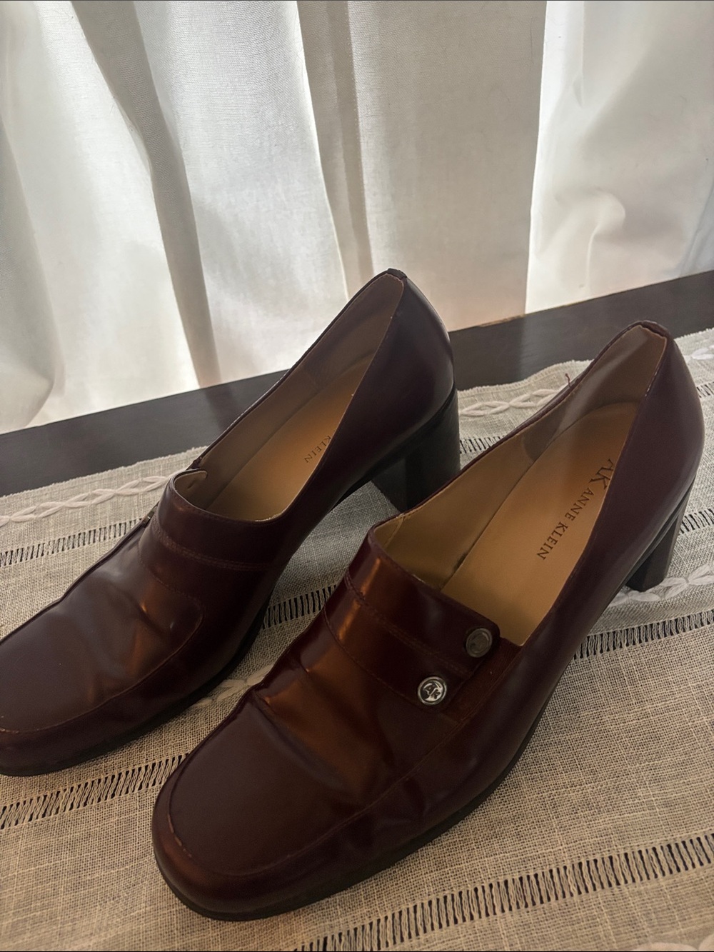 Anne Klein Women's Burgundy Leather Block Heel Loafers